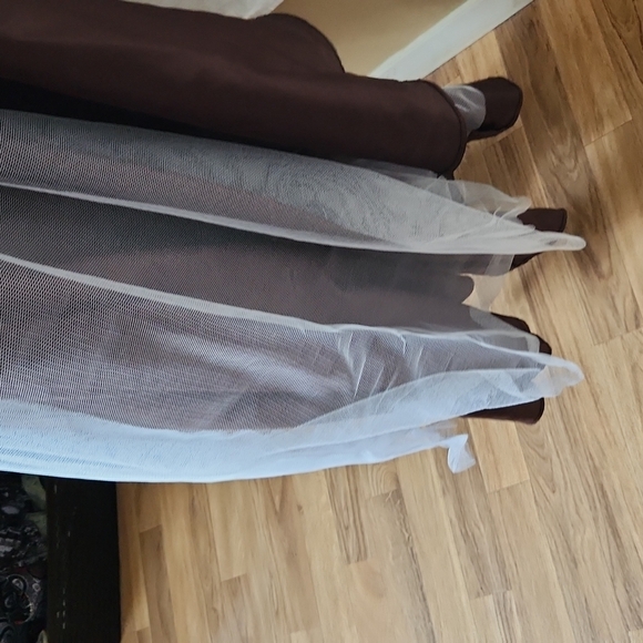 Elegant A-line dress by Alfred Angelo - Picture 9 of 12